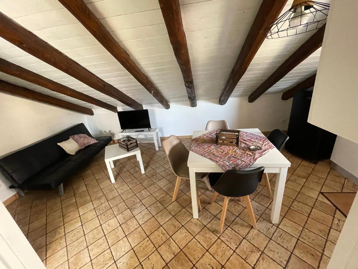 La Mansarda Dei Mori Apartment Catania Bagian luar foto