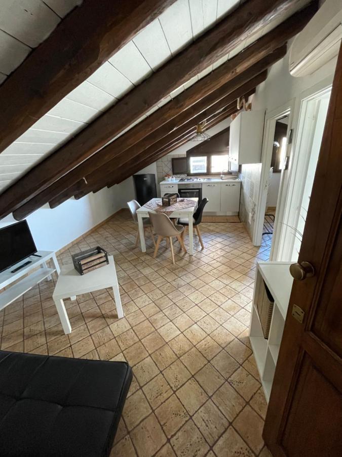 La Mansarda Dei Mori Apartment Catania Bagian luar foto